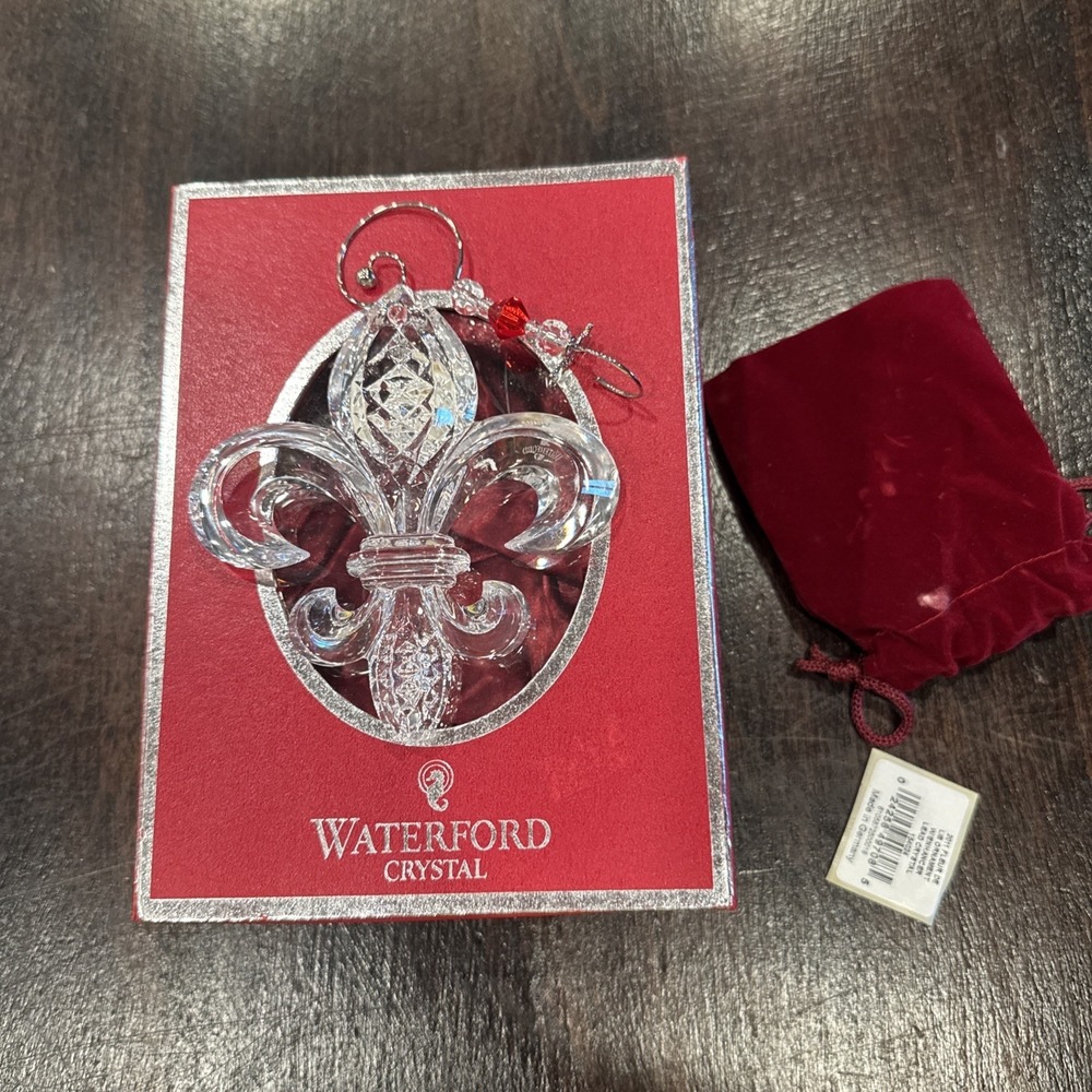RARE Waterford Crystal 2011  FLEUR DE LIS  Ornament  w/Original Box